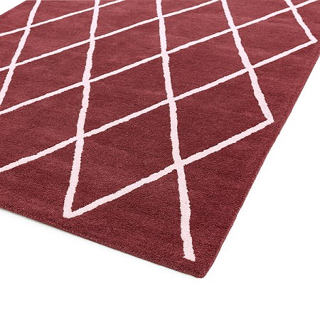 Albany Diamond Rug Berry